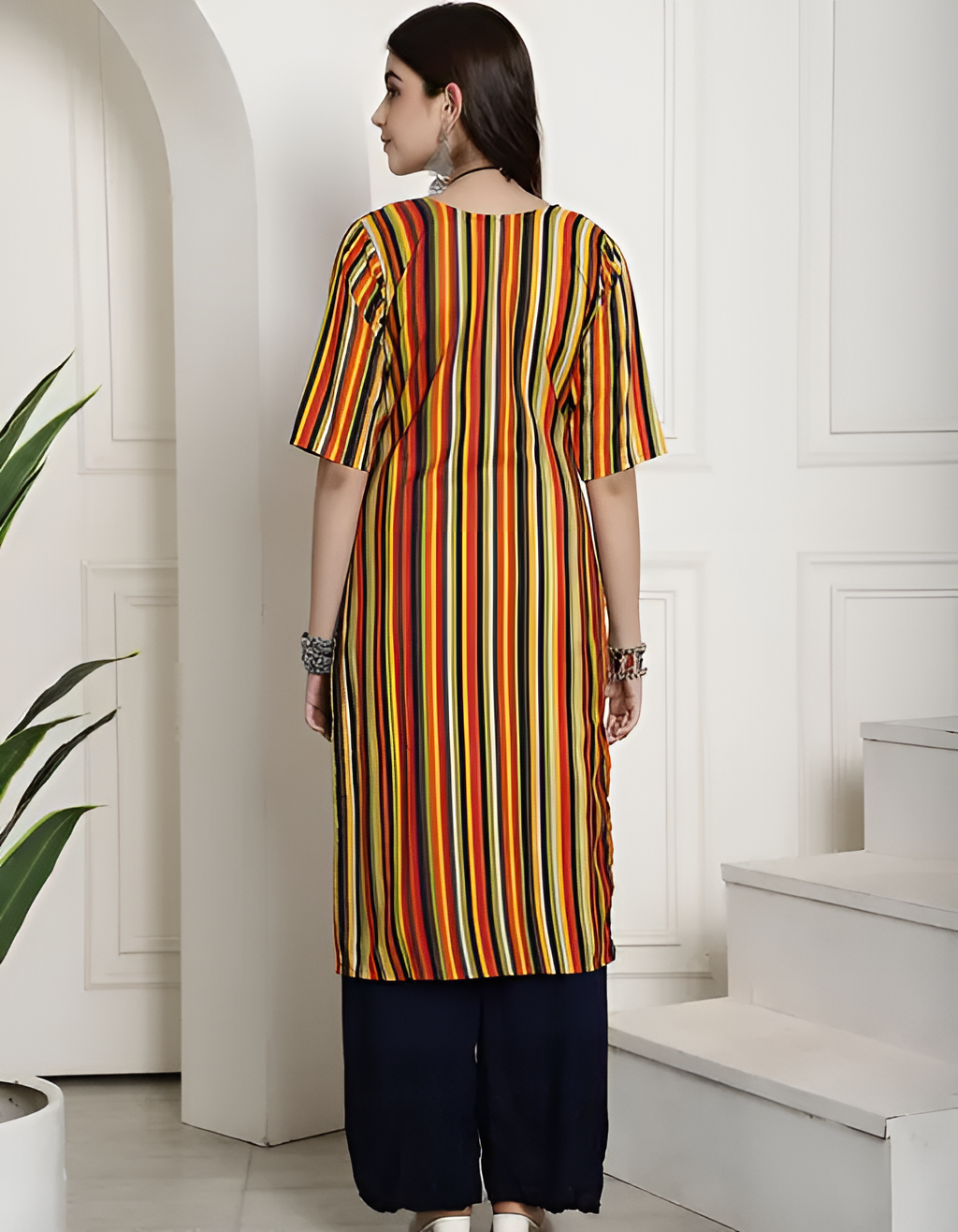 LADIES FANCY KURTI