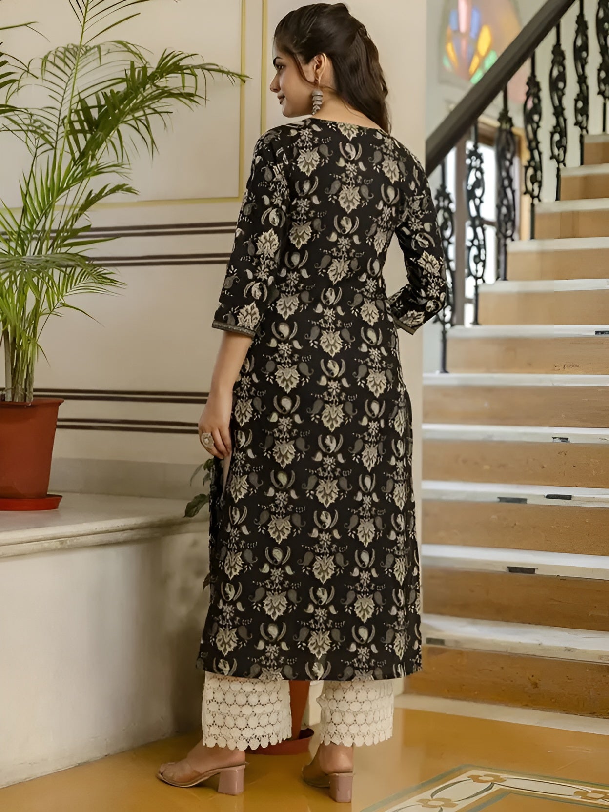 Ladies fancy kurti