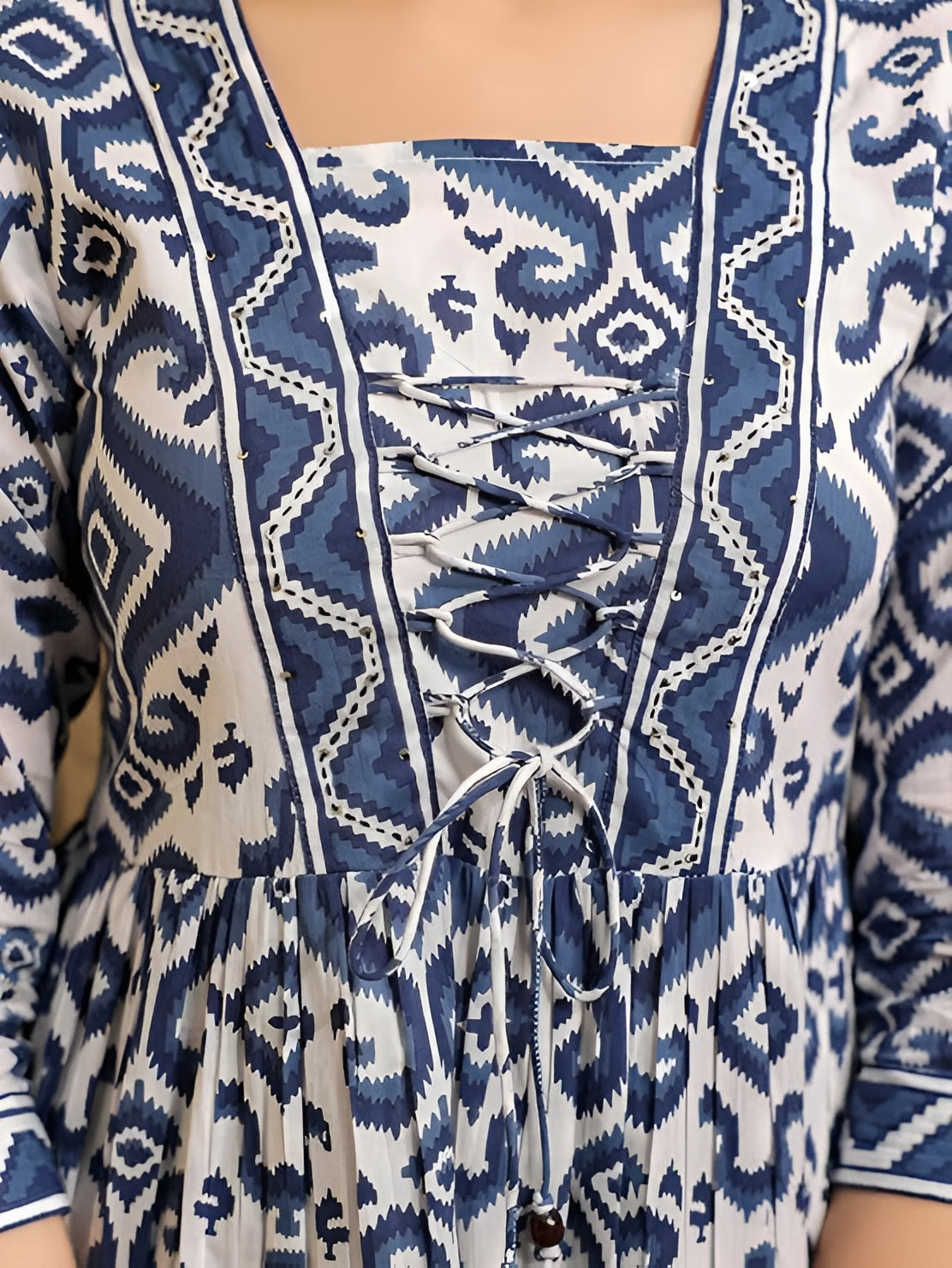 Ladies fancy top