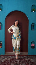 Floral Printed V-Neck Straight Kurta With Trousers