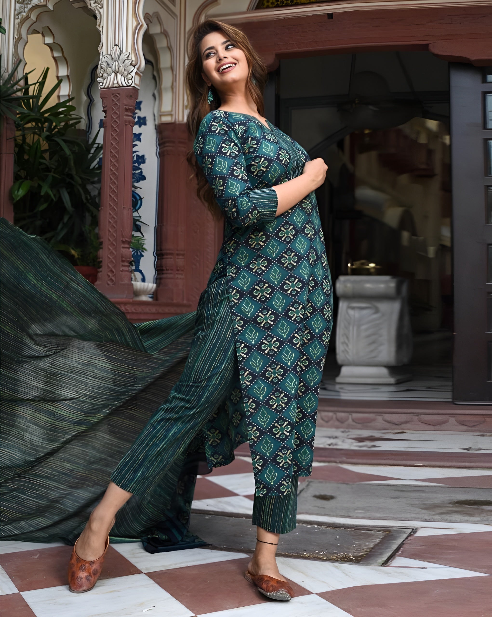 kurti pant with dupatta