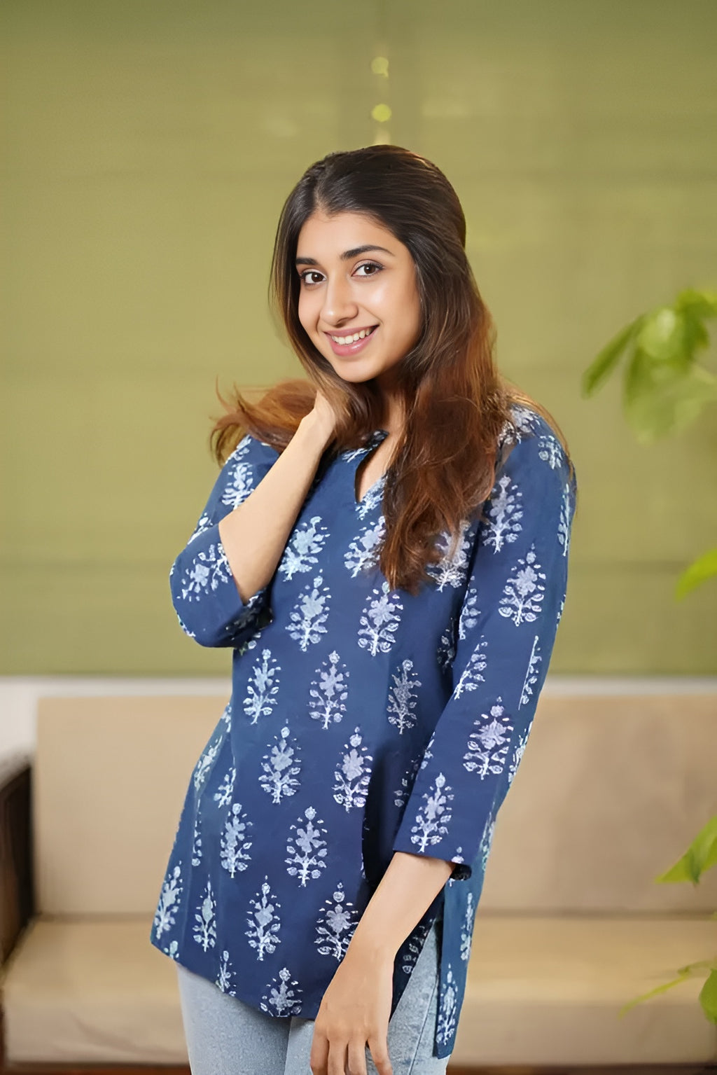 LADIES FANCY TOP
