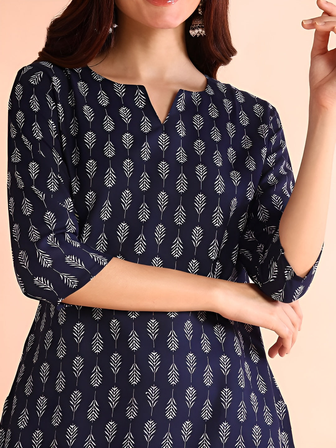 LADIES FANCY TOP