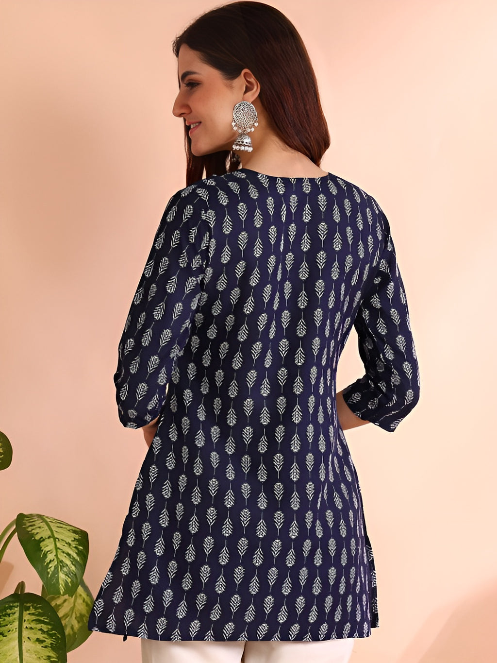 LADIES FANCY TOP