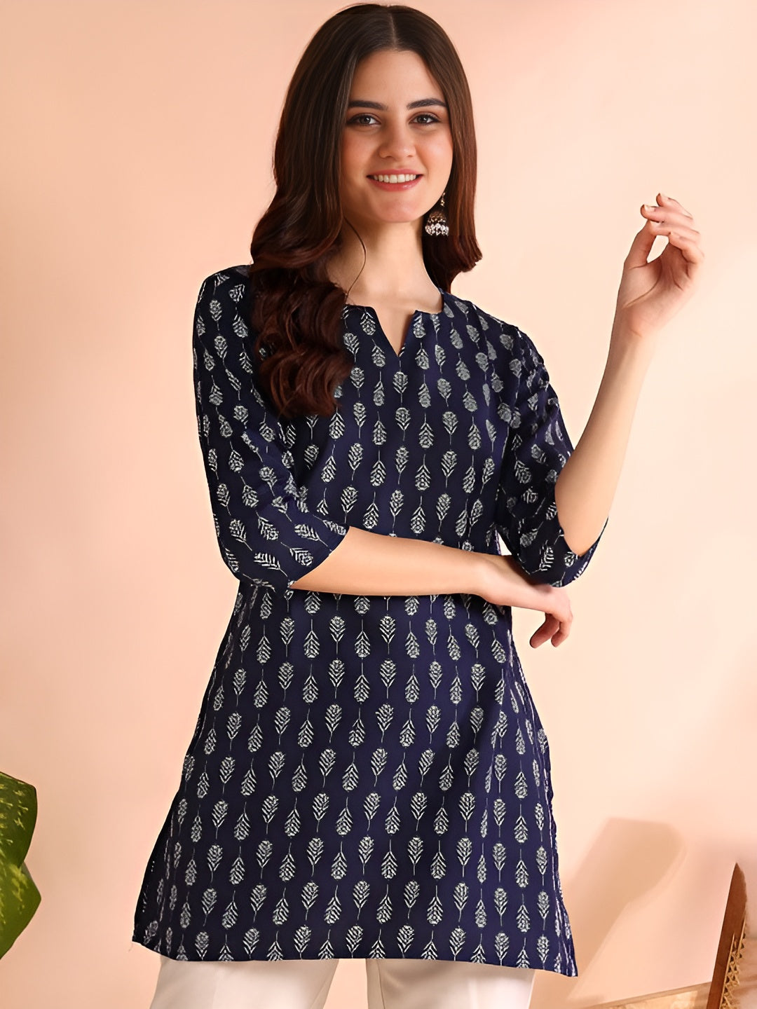 LADIES FANCY TOP