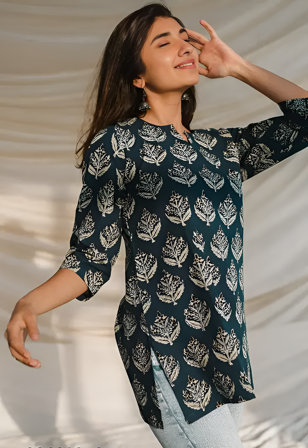LADIES FANCY TOP