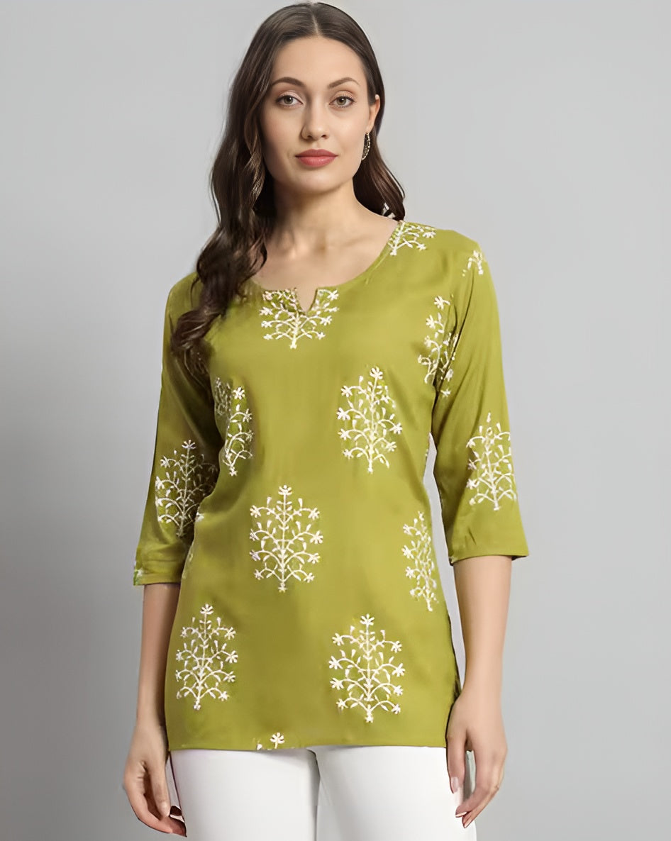 LADIES FANCY TOP