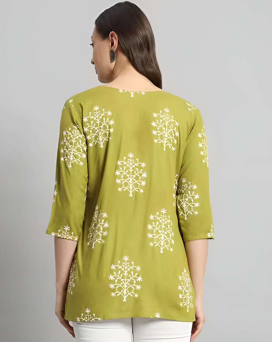 LADIES FANCY TOP