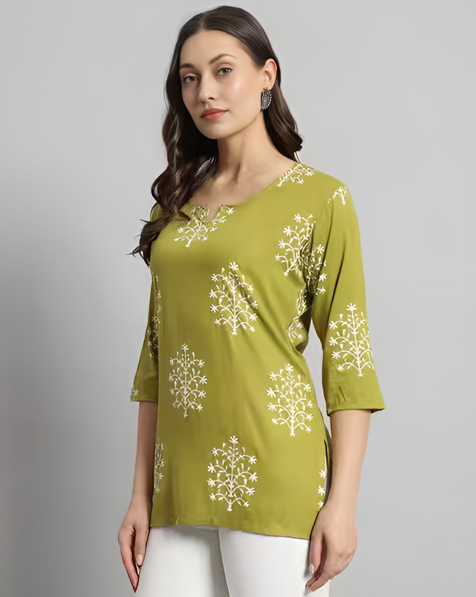 LADIES FANCY TOP