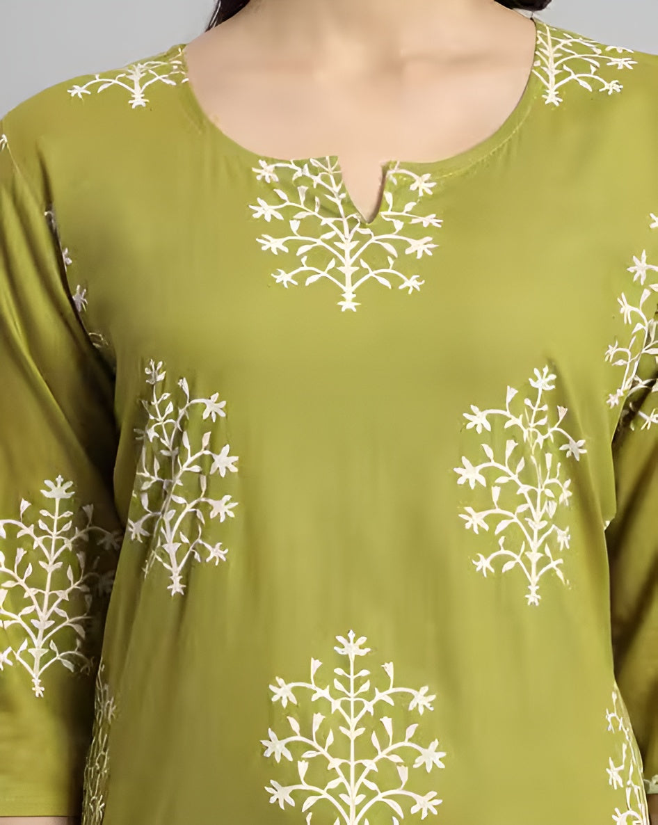 LADIES FANCY TOP