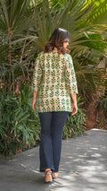 LADIES FANCY TOP
