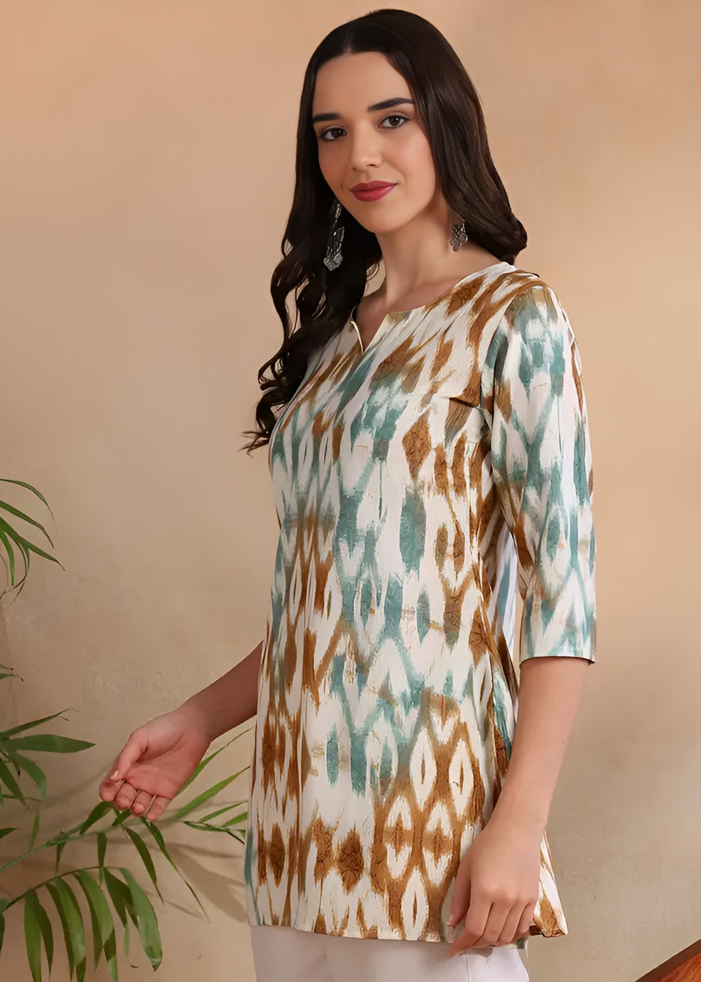 LADIES FANCY TOP
