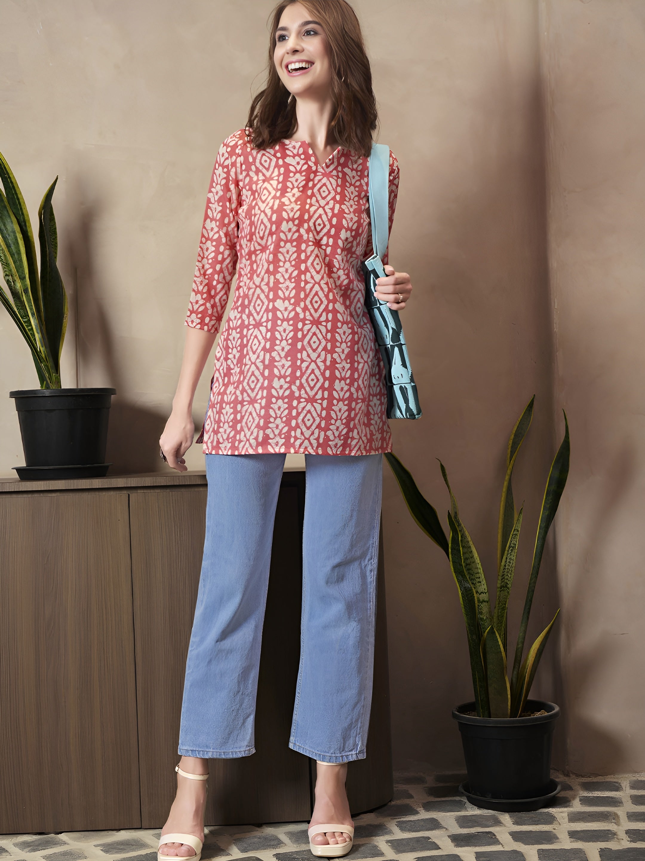 LADIES FANCY TOP