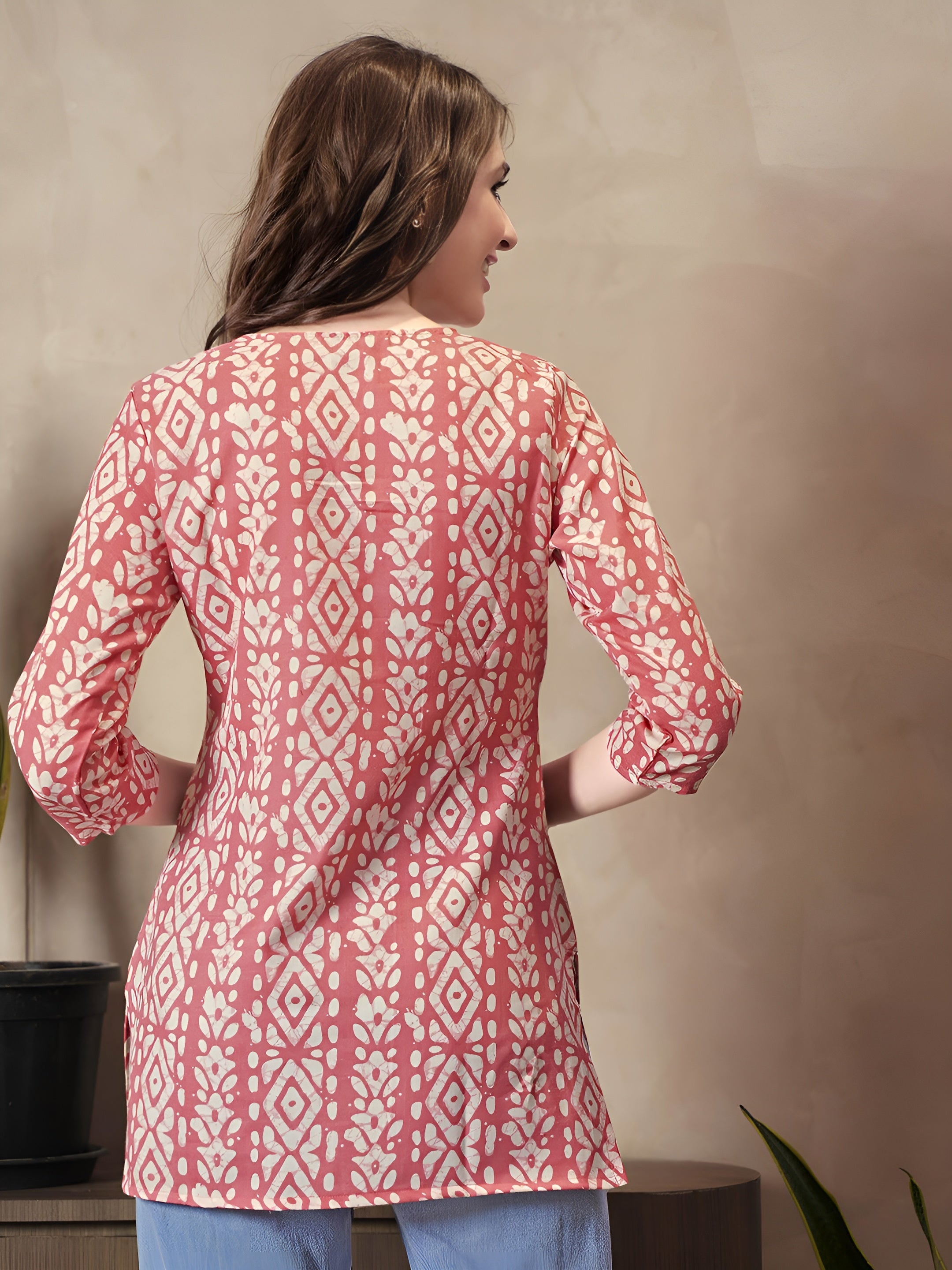 LADIES FANCY TOP