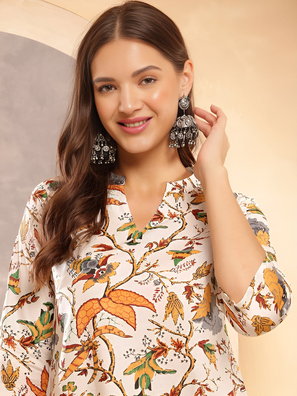 LADIES FANCY TOP