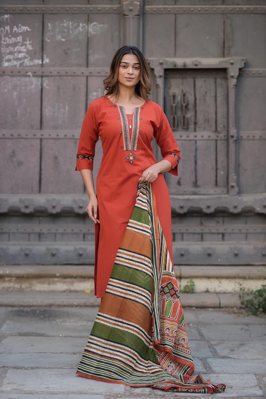 LADIES KURTI PANT WITH DUPPTA