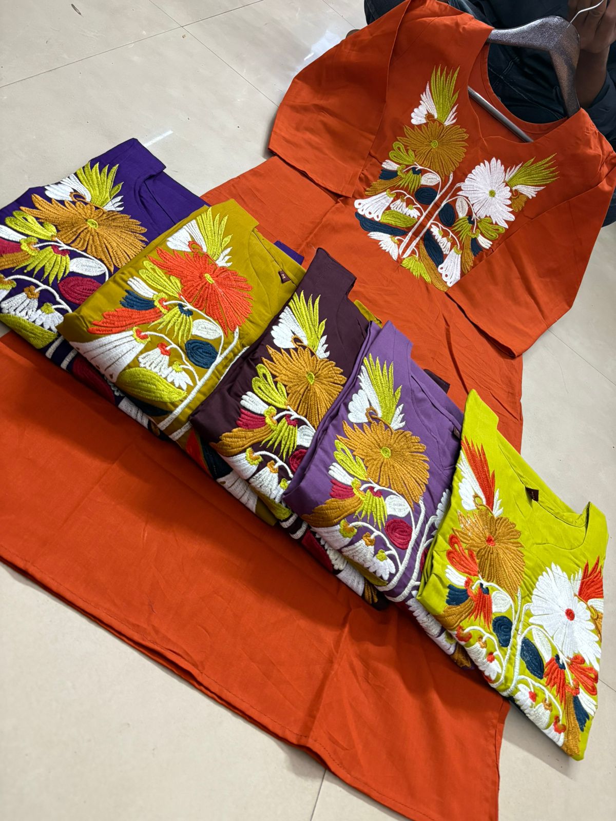 LADIES FANCY KURTI PANT