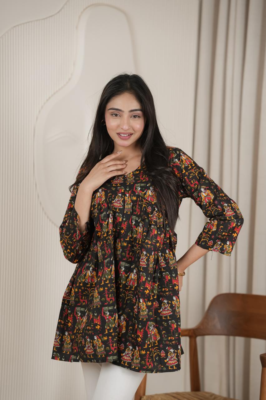 Ladies fancy top