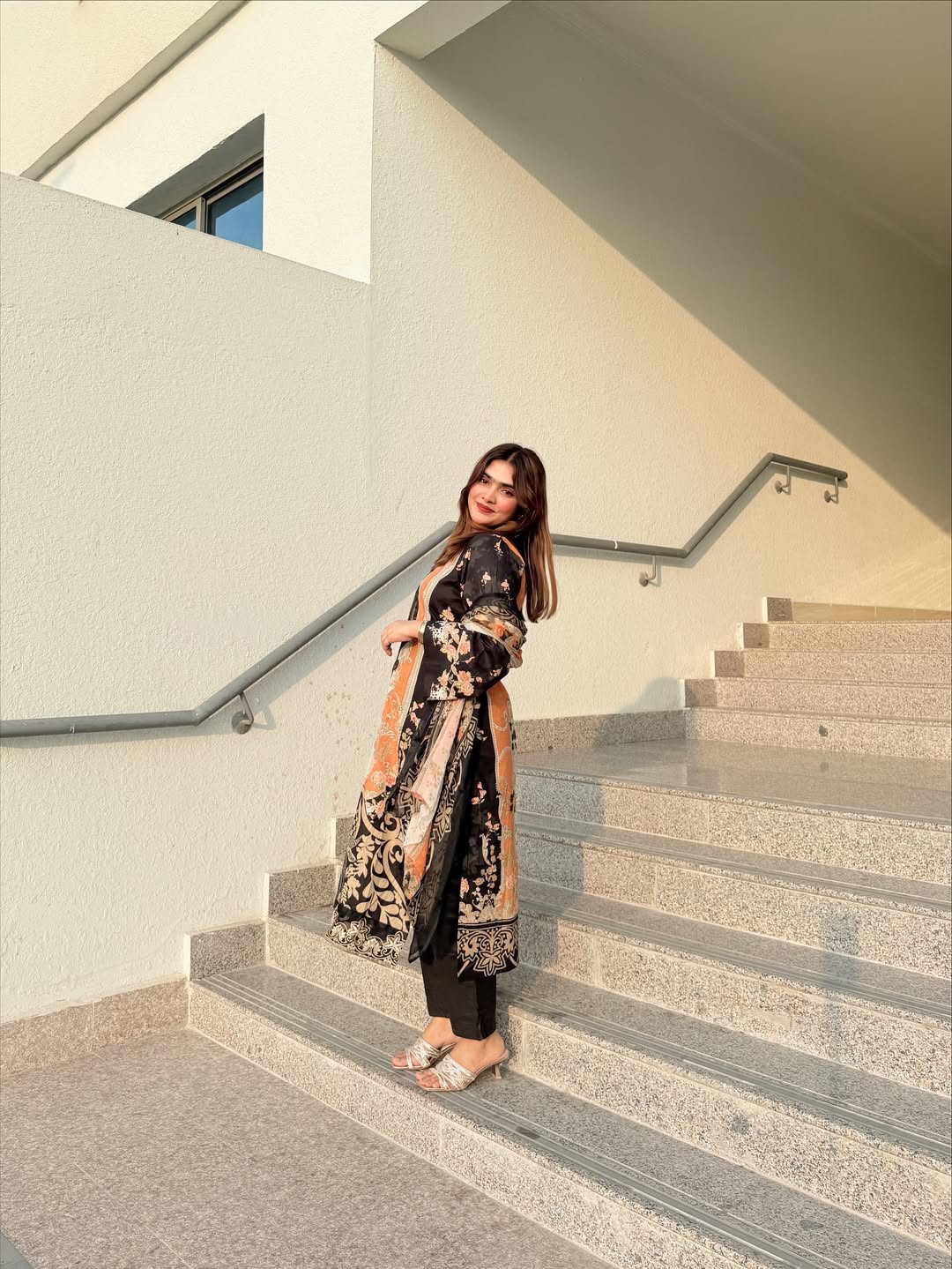 Kurti panrt with duptta